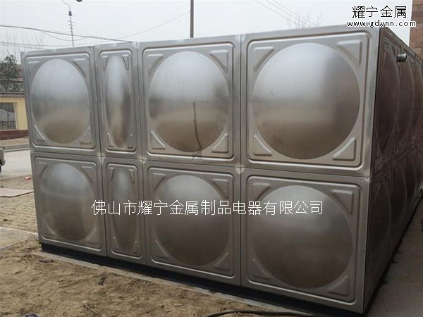 福建傲農(nóng)生物科技集團熱水工程不銹鋼保溫水箱